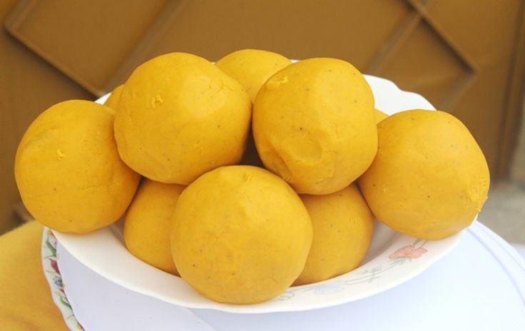 Foutou banane plantain, plat traditionnel ivoirien — WA Africa