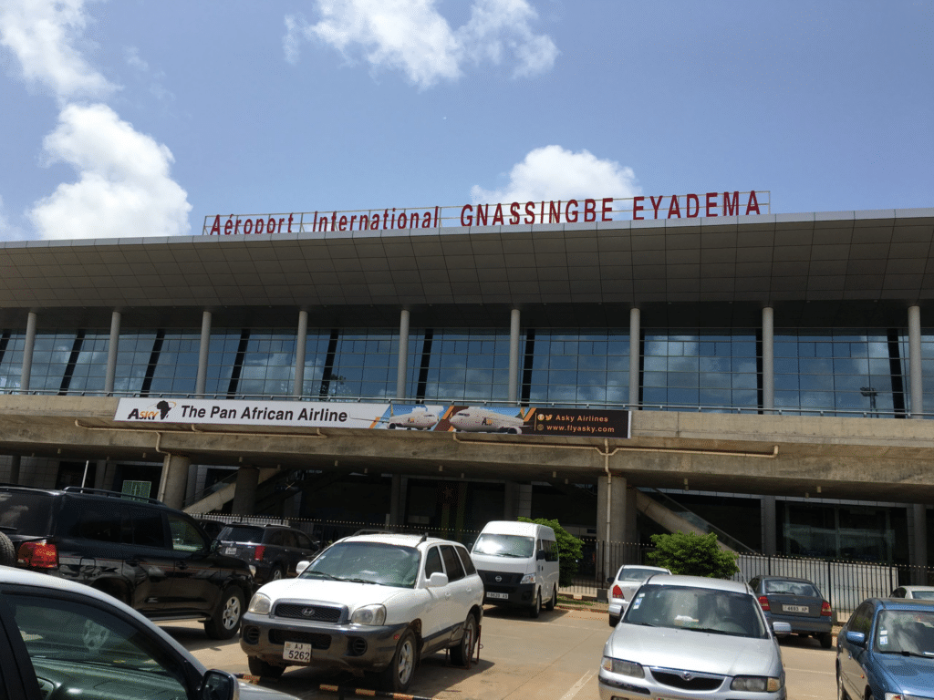 éroport international Gnassingbé Eyadéma de Lomé, Togo -porte d'entrée vers l'Afrique de l'Ouest