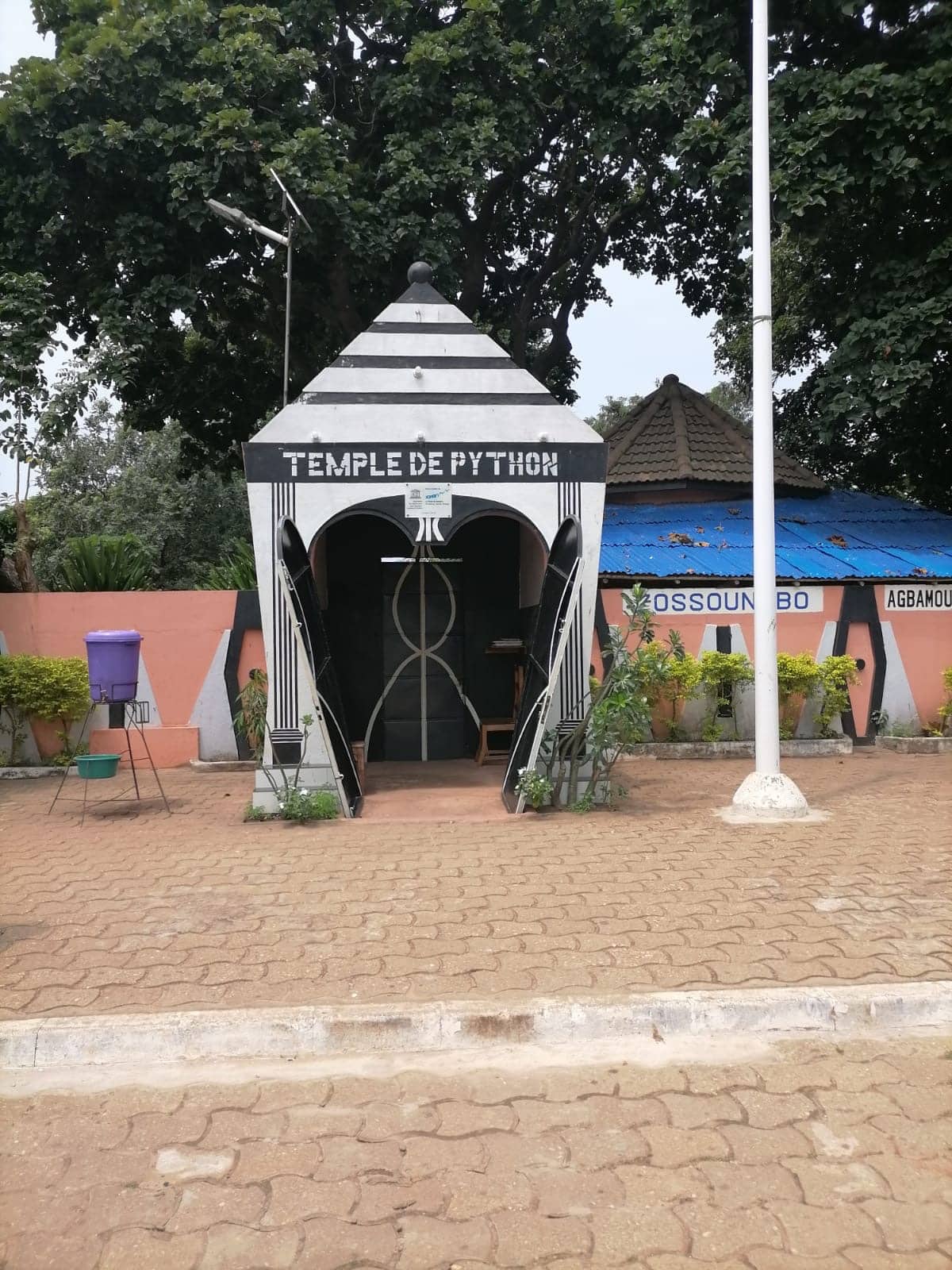 Que faire à Ouidah au Bénin ? Sites incontournables,...